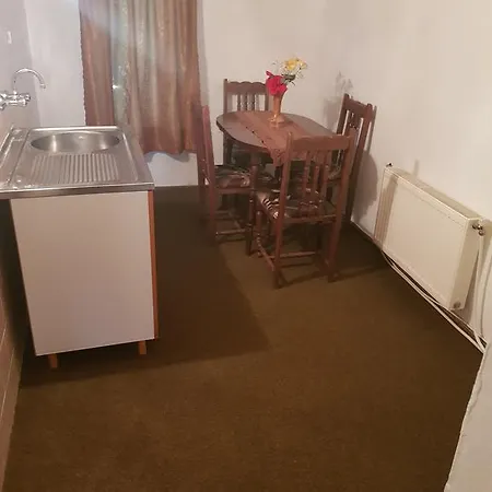 بيت ضيافة Sheremetya *
