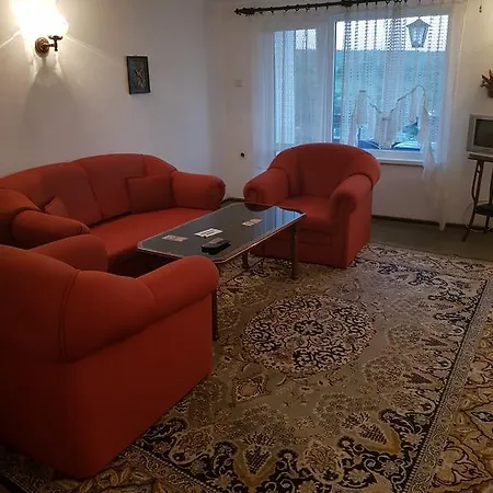 Sheremetya بيت ضيافة